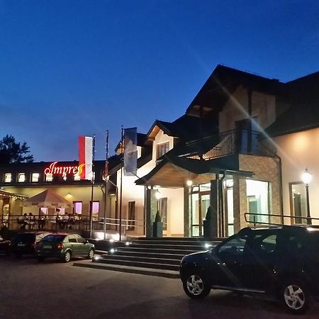 Hotel Impressa Niedrzwica Duża Εξωτερικό φωτογραφία