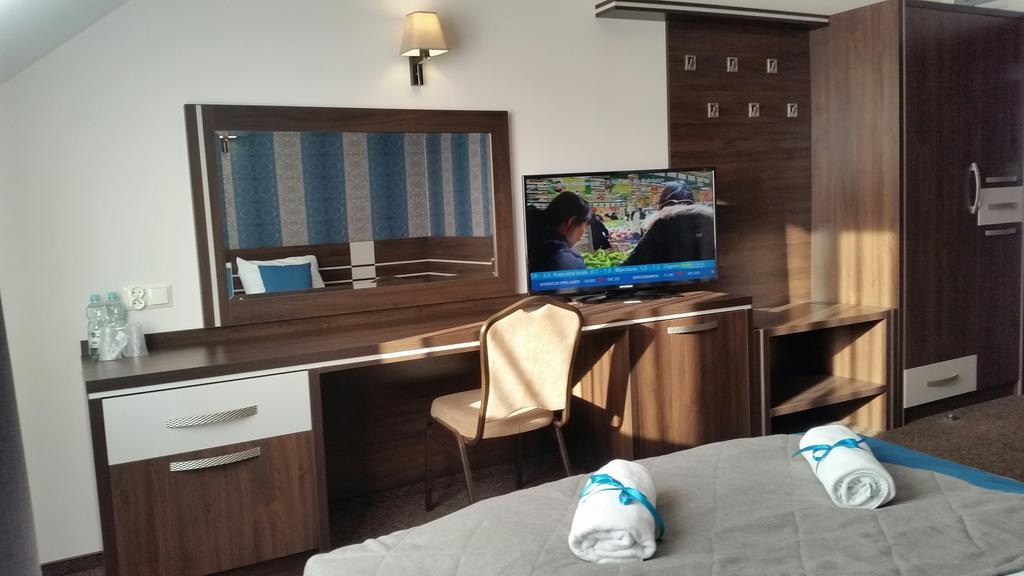 Hotel Impressa Niedrzwica Duża Δωμάτιο φωτογραφία